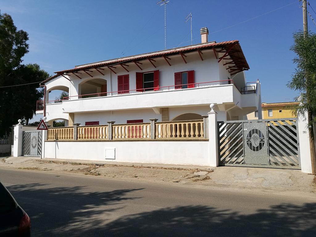 Villa Angela Chiara 切萨雷奥港 外观 照片